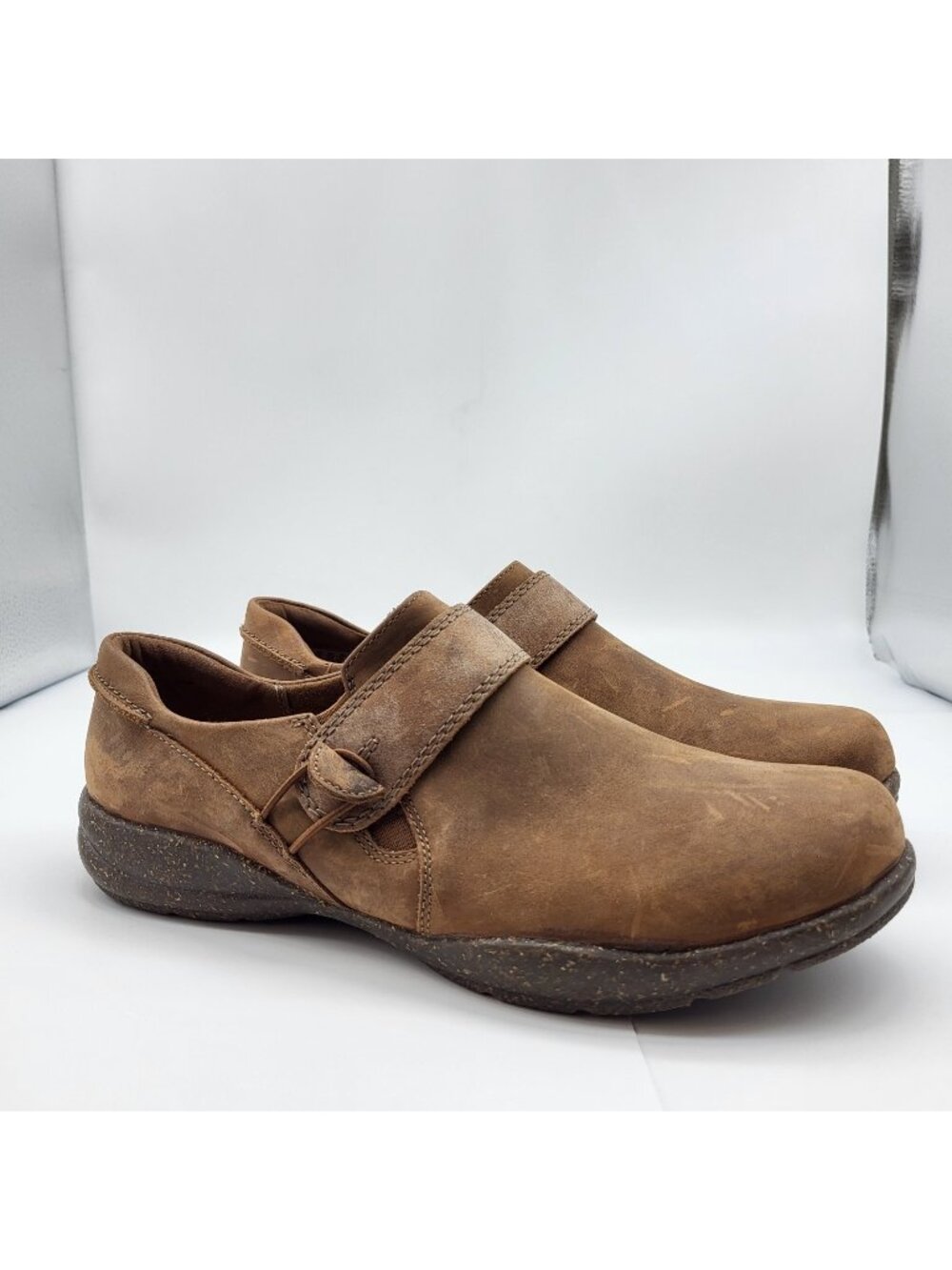 Clarks Roseville Dot Tan Leather Slip On Loafers Ultimate Comfort Women’s 9.5
